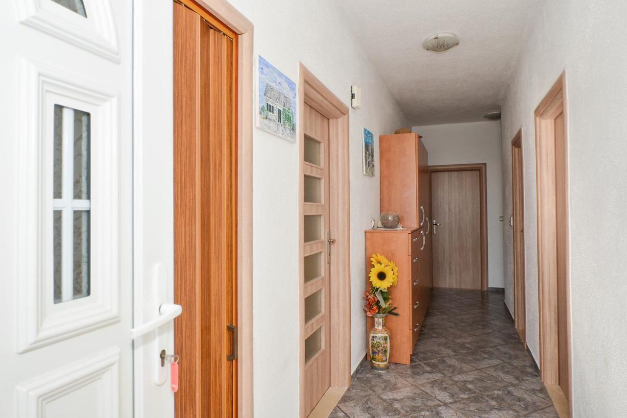Apartment Una เซเกต วรันยีชา ภายนอก รูปภาพ